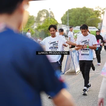 Runner Photo 7928524