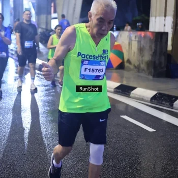 Runner Photo 7928525