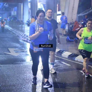 Runner Photo 7928531