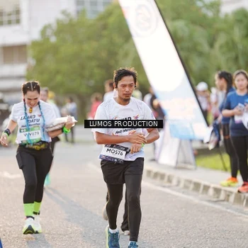 Runner Photo 7928540