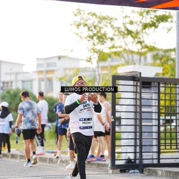 Runner Photo 7928542