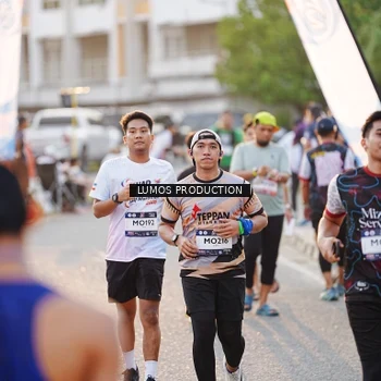 Runner Photo 7928570