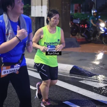 Runner Photo 7928575