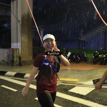 Runner Photo 7928591