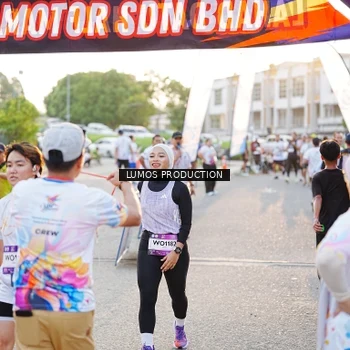 Runner Photo 7928592