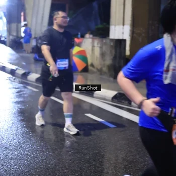 Runner Photo 7928600