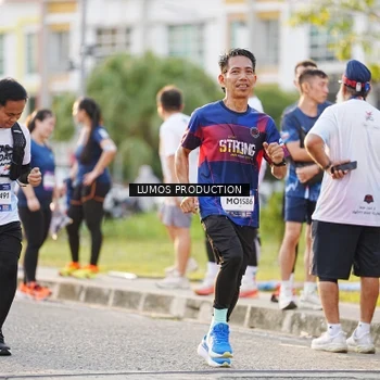Runner Photo 7928615