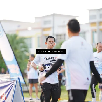 Runner Photo 7928630