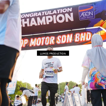 Runner Photo 7928669