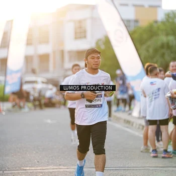 Runner Photo 7928680