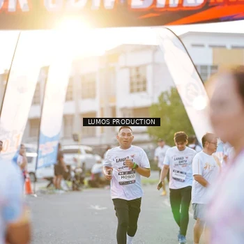 Runner Photo 7928682