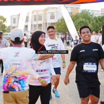 Runner Photo 7928720