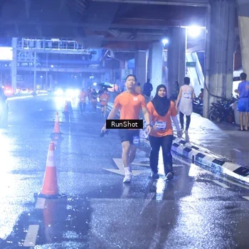 Runner Photo 7928800