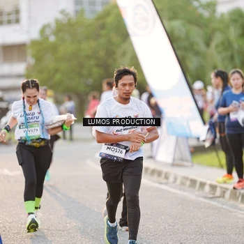 Runner Photo 7928805
