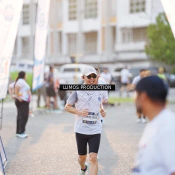 Runner Photo 7928811
