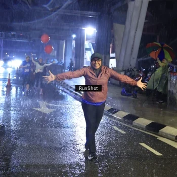 Runner Photo 7928849
