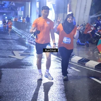 Runner Photo 7928863