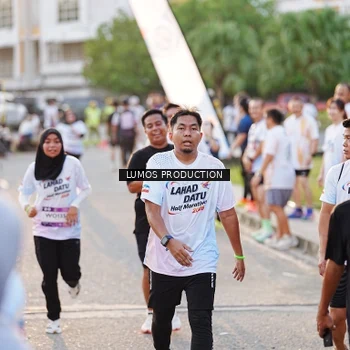 Runner Photo 7928866
