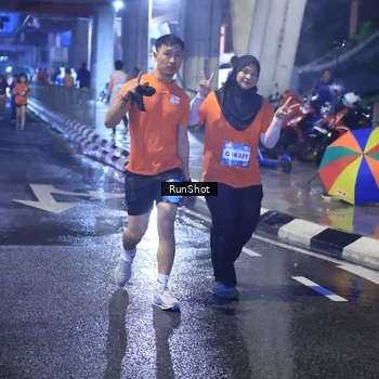 Runner Photo 7928871