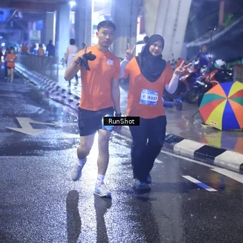 Runner Photo 7928872