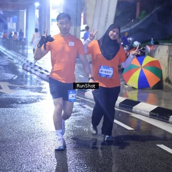 Runner Photo 7928895