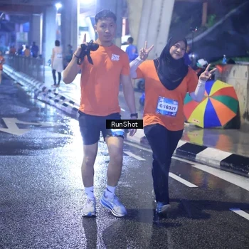 Runner Photo 7928899