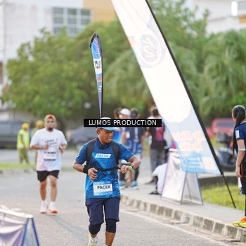 Runner Photo 7928900