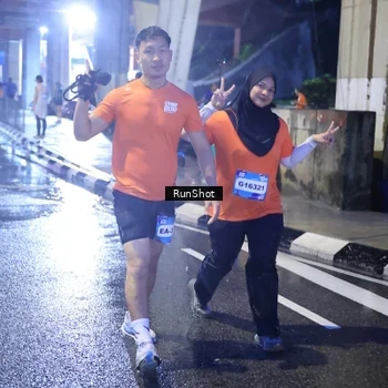 Runner Photo 7928914