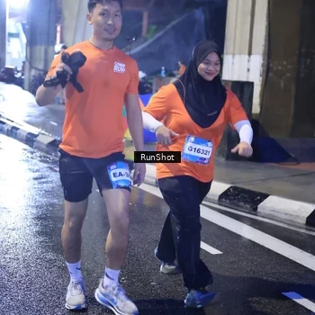 Runner Photo 7928942