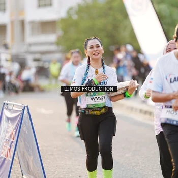 Runner Photo 7928946