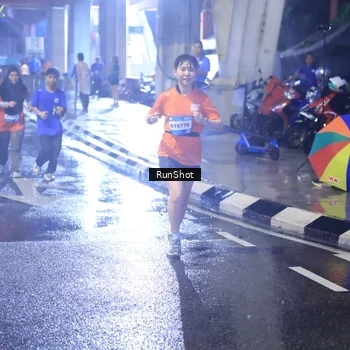Runner Photo 7928959
