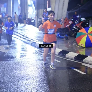 Runner Photo 7928973