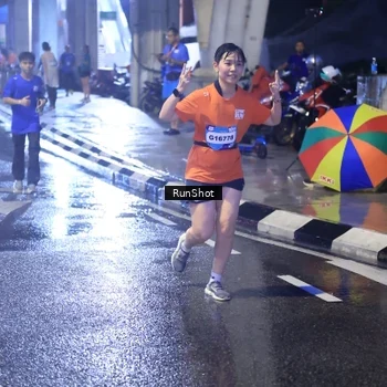 Runner Photo 7928976