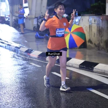 Runner Photo 7928996