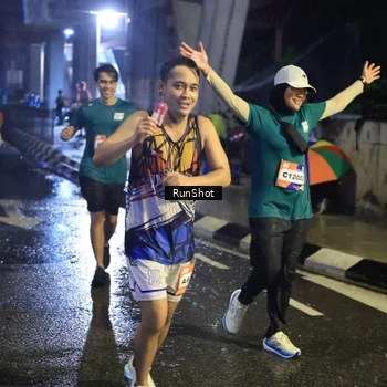 Runner Photo 7928998