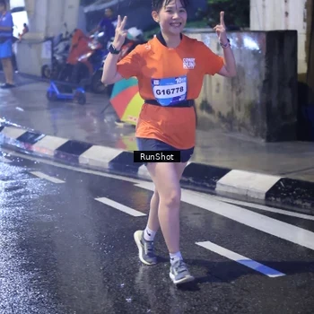 Runner Photo 7929007