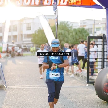 Runner Photo 7929009