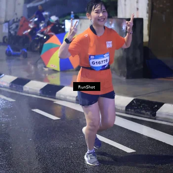Runner Photo 7929010