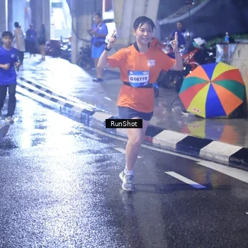 Runner Photo 7929021