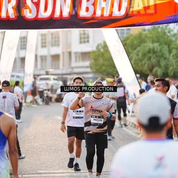 Runner Photo 7929035