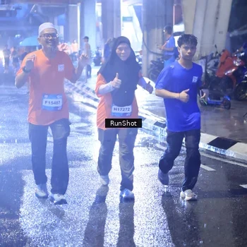Runner Photo 7929049
