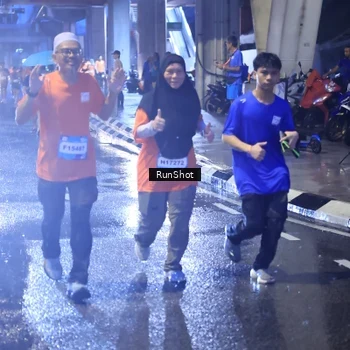 Runner Photo 7929052