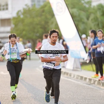 Runner Photo 7929055