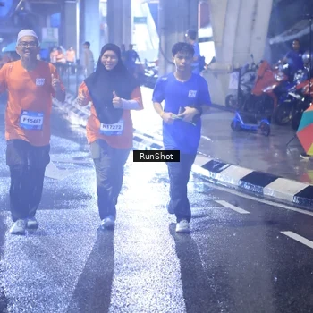 Runner Photo 7929062