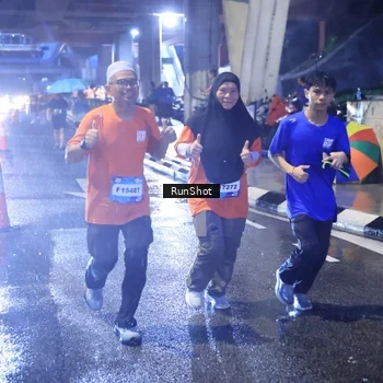 Runner Photo 7929081