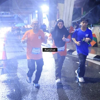 Runner Photo 7929084