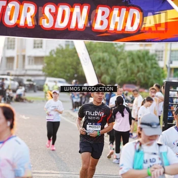 Runner Photo 7929114