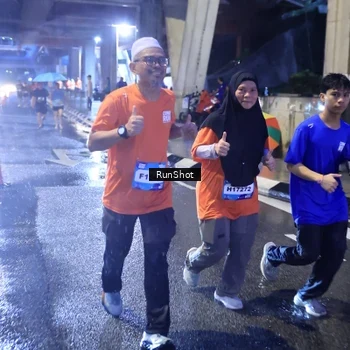 Runner Photo 7929115