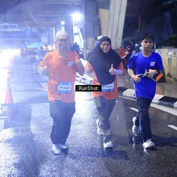 Runner Photo 7929117