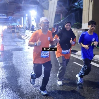 Runner Photo 7929121
